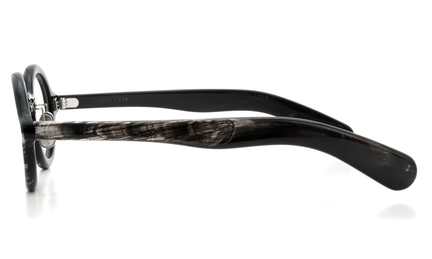 天然バッファローホーン使用 ツーポイント 眼鏡 フレームノーブランドの眼鏡フレームです